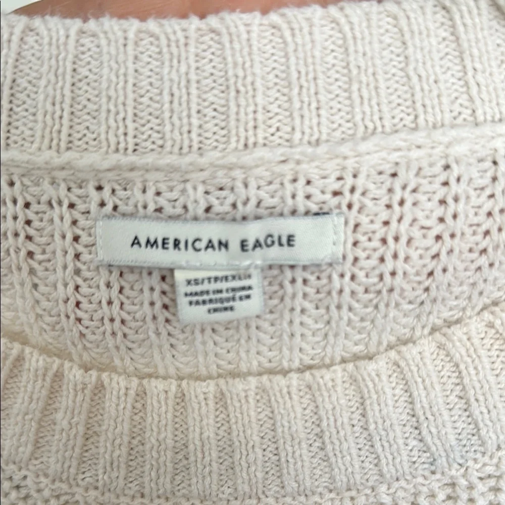 American Eagle Outfitters Cream and Black Crew Neck Sweater - Picture 2 of 2